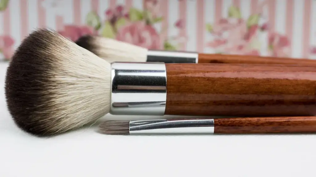 Exploring Different Materials Used for Makeup Brush Handles